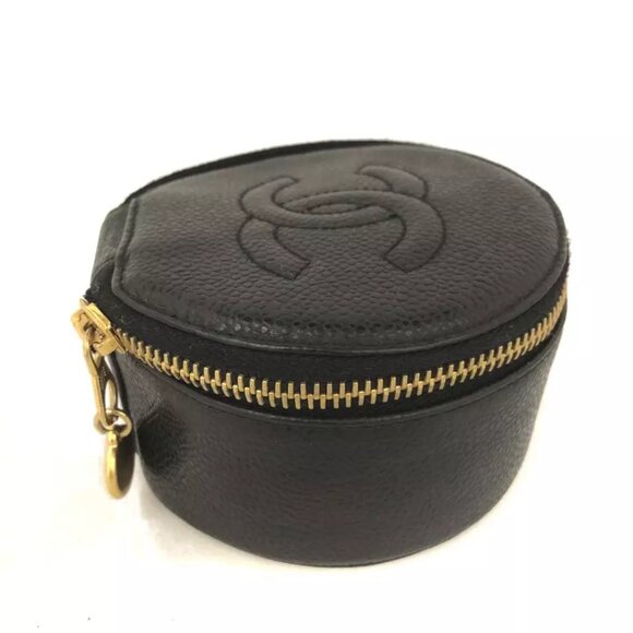 $1695 Authentic CHANEL Made in ITALY CC Logo Caviar Skin Black Jewelry Case - Picture 9 of 12